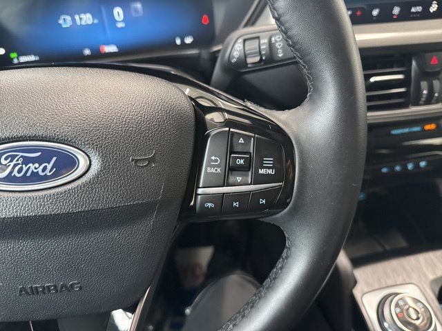 Used 2023 Cinnabar Red Metallic Ford  image 27