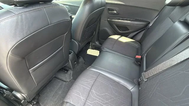 Used 2018 NIGHTFALL GRAY METALLIC Chevrolet LT image 24