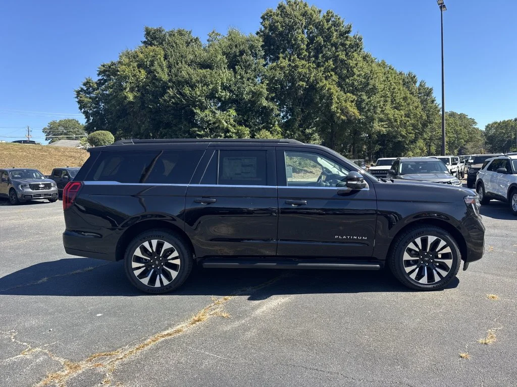 New 2027 Black Ford Platinum image 8