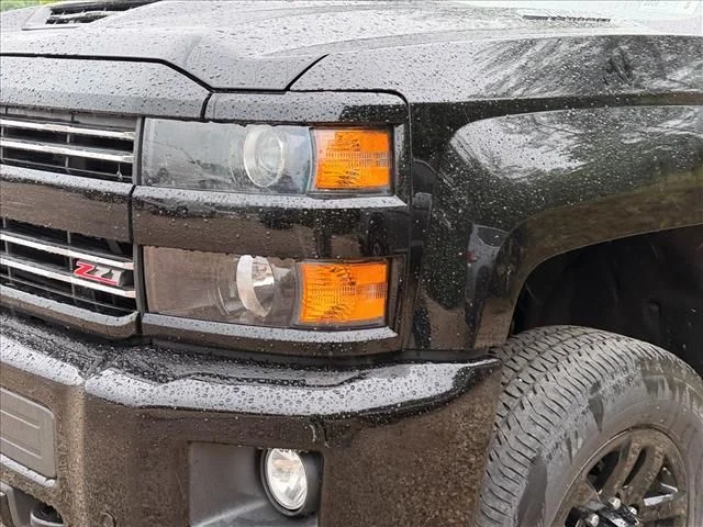 Used 2019 Black Chevrolet LTZ image 26