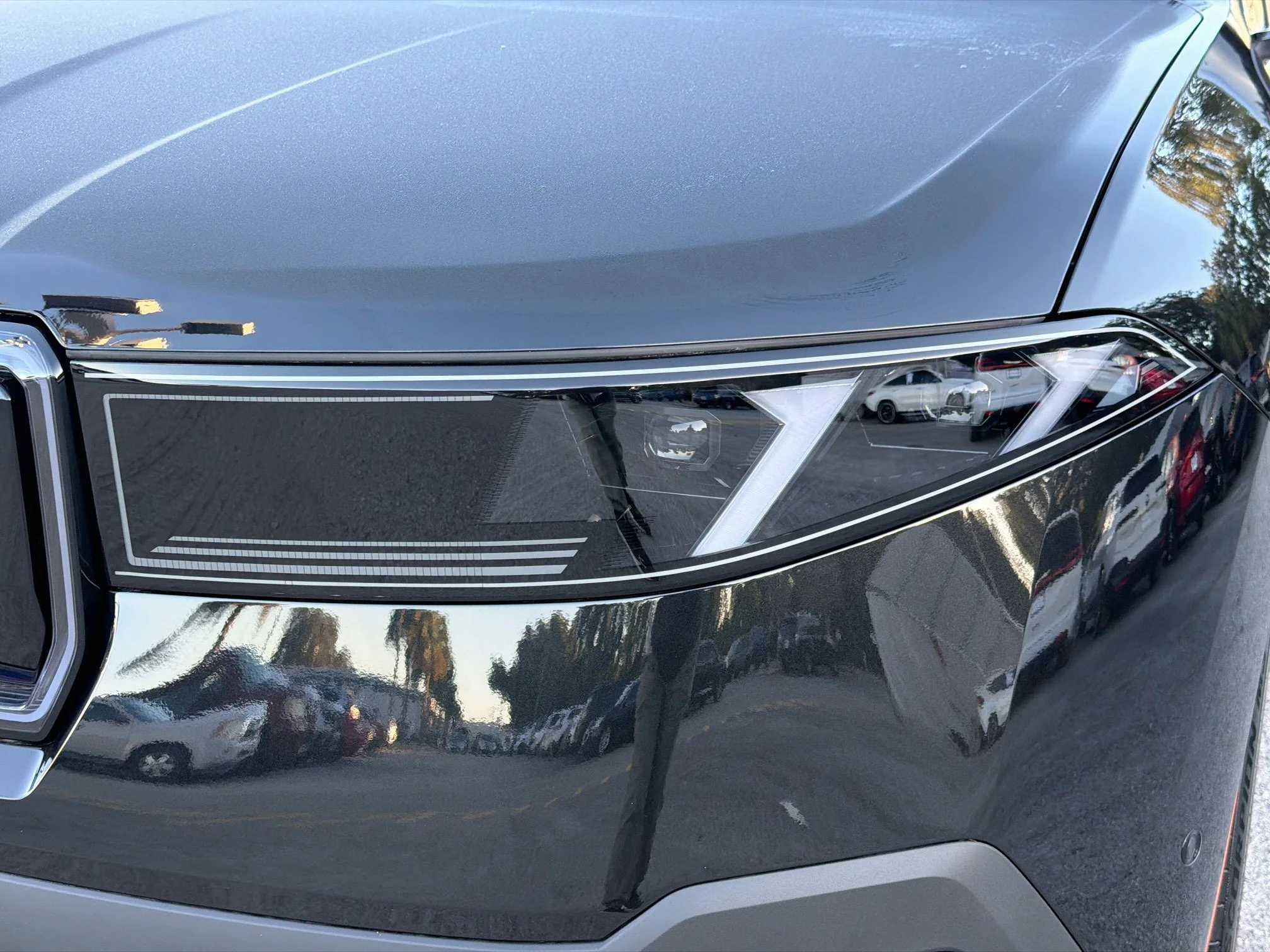 New 2027 Black Sapphire Metallic BMW 50 xDrive image 9