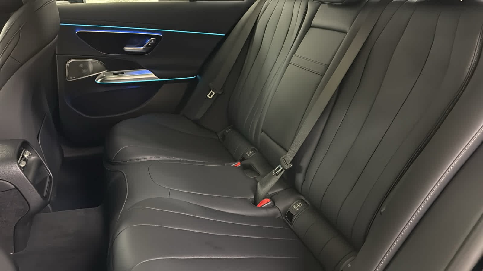 New 2026 Black Mercedes-Benz E 450 image 31