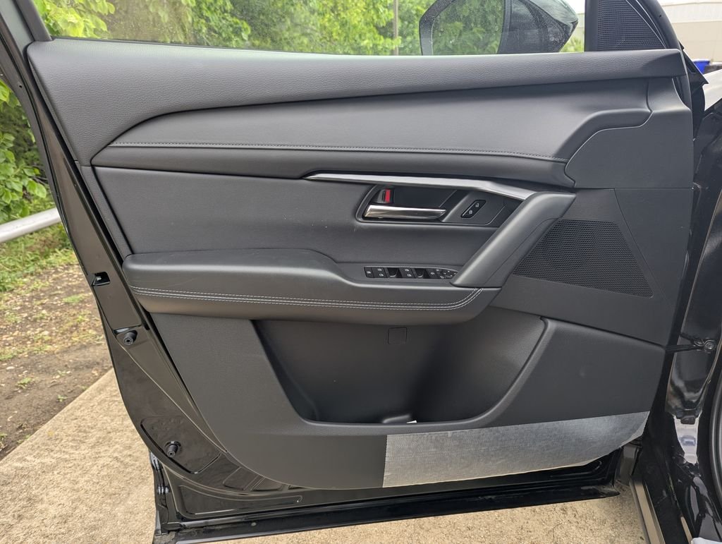 New 2026 Jet Black Mica Mazda 2.5 S Select AWD image 10