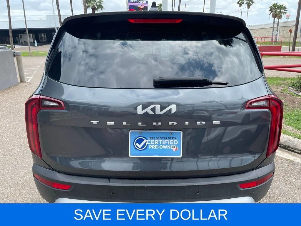 Used 2022 Gray Kia LX image 5