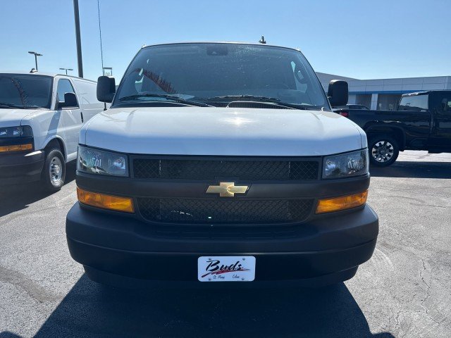 2025 Chevrolet Express Cargo Work Van - Photo 9