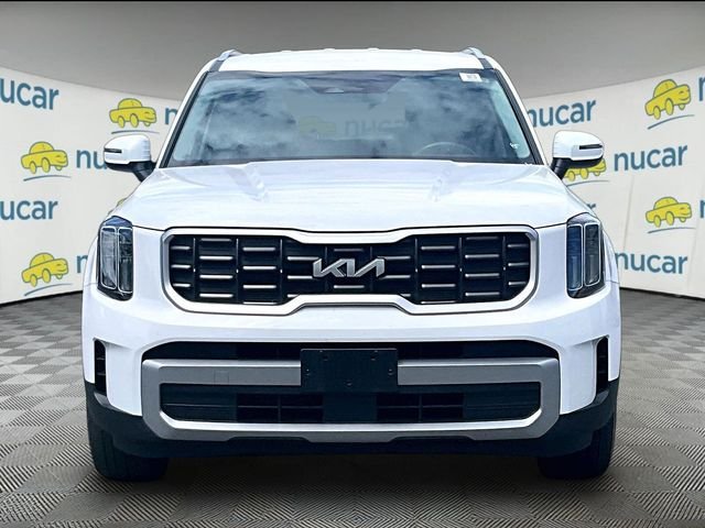 Used 2023 White Kia S image 3