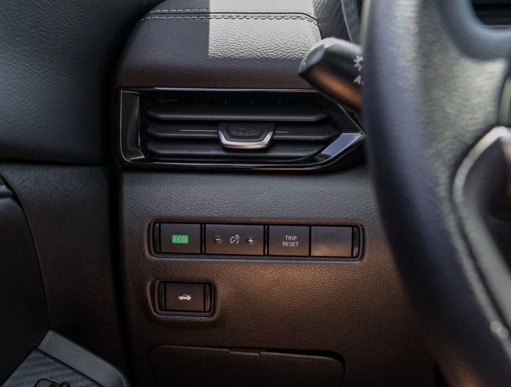 Used 2025 Black Nissan SV image 30