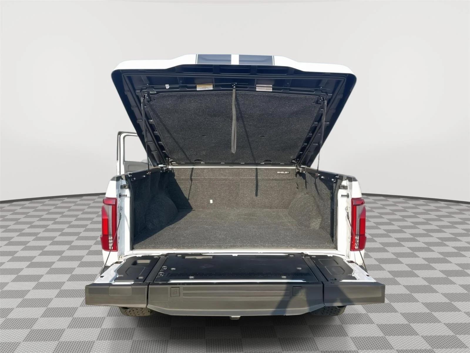 2025 Ford F-150 Lariat - Photo 6