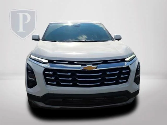 New 2027 Summit White Chevrolet FWD LT image 12