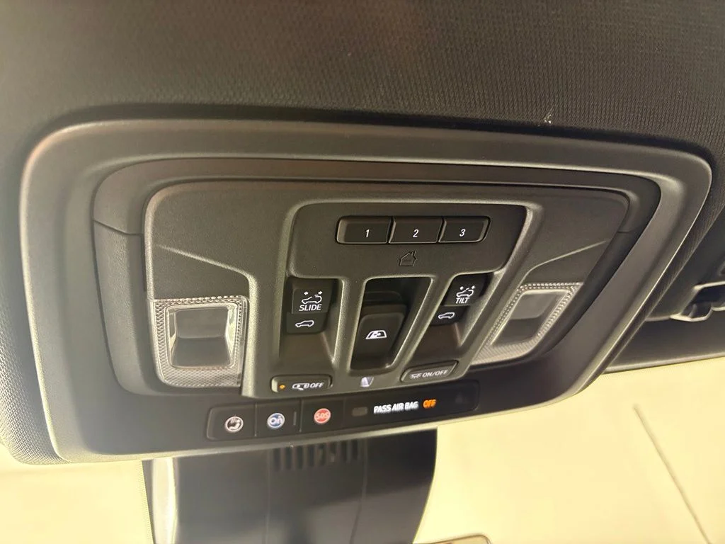 Used 2025 Gray Chevrolet High Country image 42