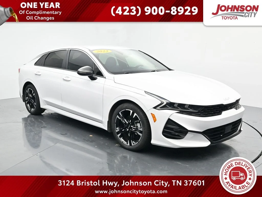 Used 2023 White Kia GT-Line image 1
