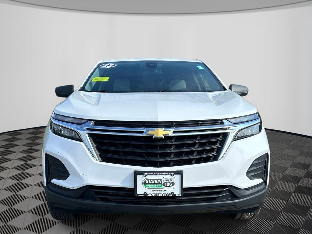 Used 2022 White Chevrolet LS image 8