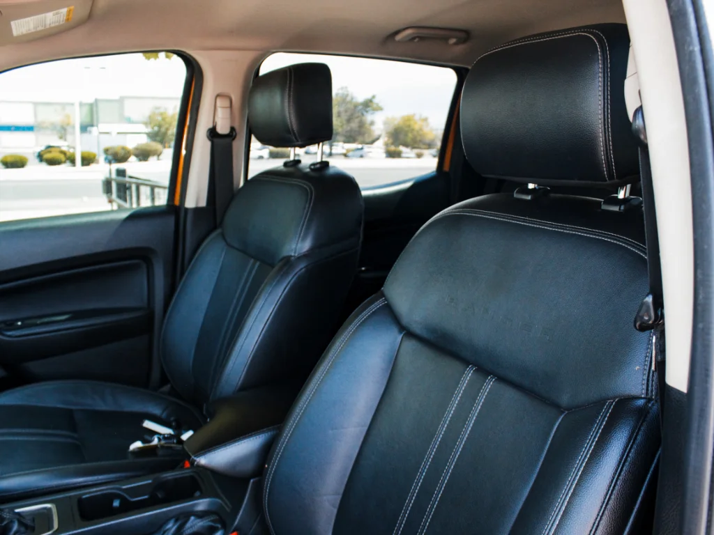 Used 2019 Orange Ford LARIAT image 30