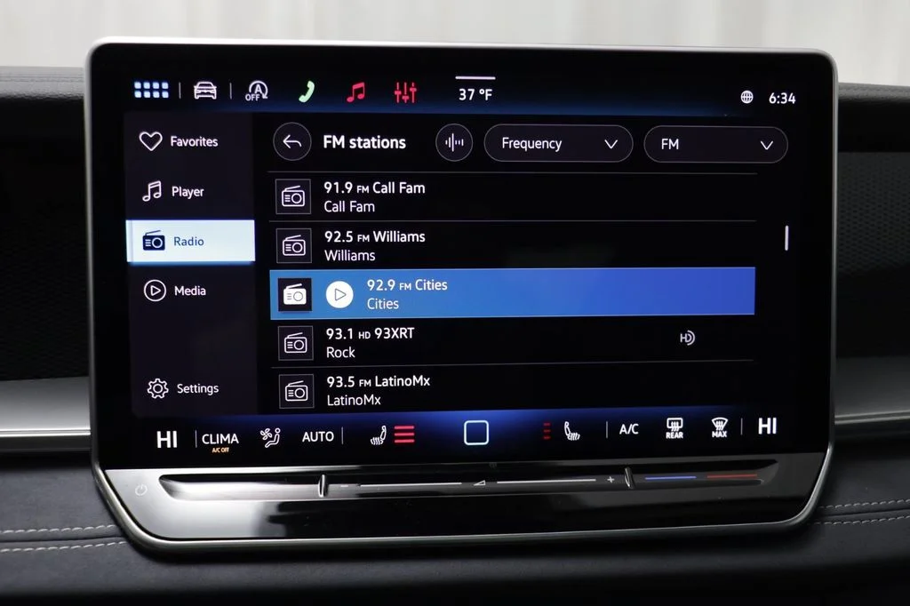 2026 Volkswagen Tiguan SE - Photo 9