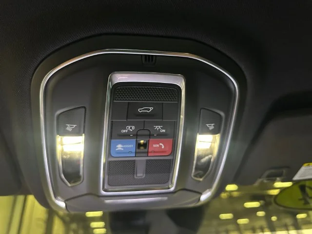 Used 2024 White Jeep Limited image 38