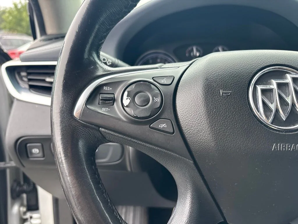 Used 2019 Silver Buick Essence image 21