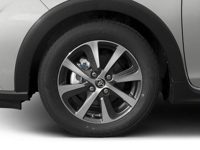 Used 2018 Absolutely Red Toyota One image 11