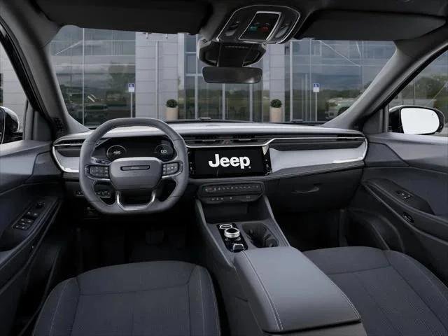 New 2026 Diamond Black Crystal Pearl-Coat Exterior Paint Jeep Laredo image 93
