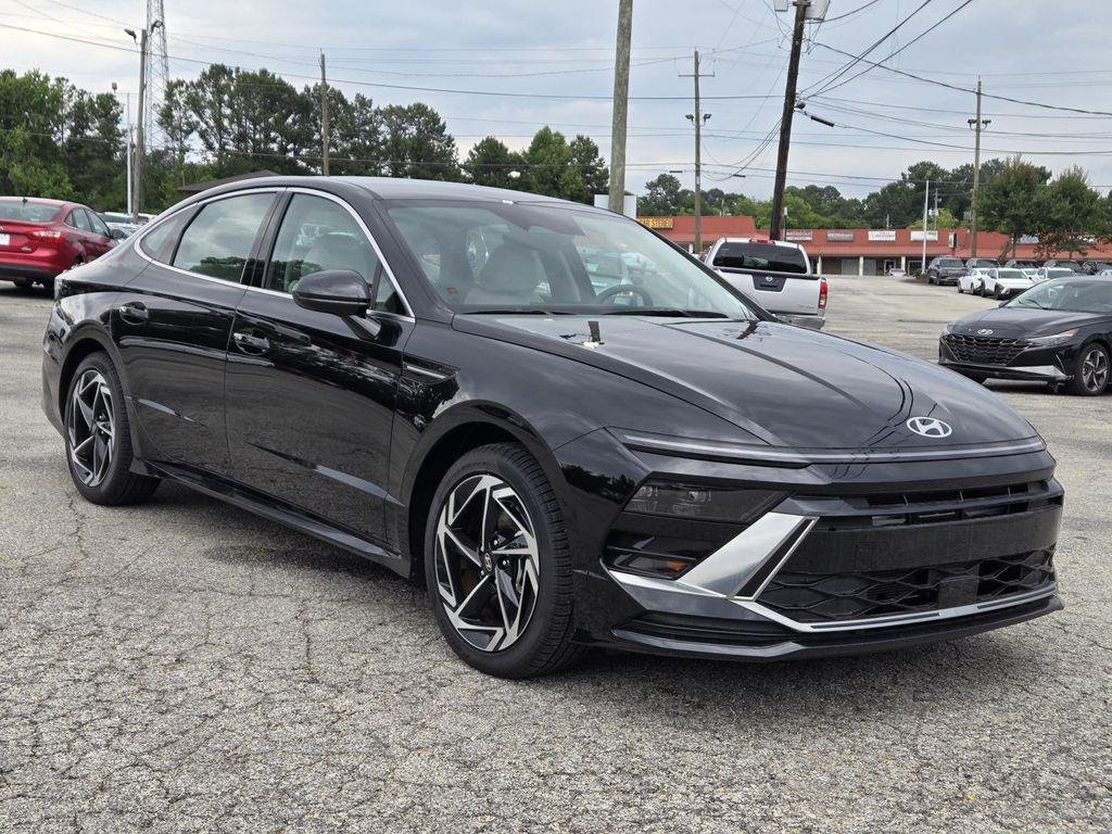 2026 Hyundai Sonata SEL AWD's photo