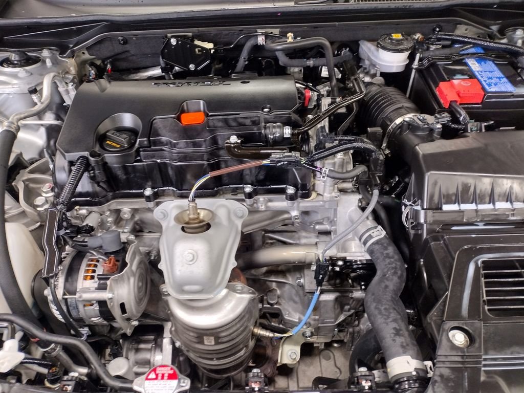 Used 2024 Silver Honda LX image 7