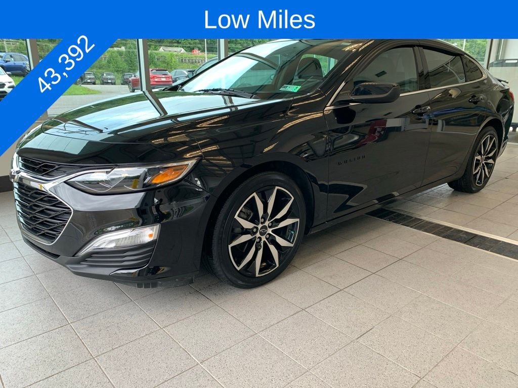 Used 2022 Chevrolet Malibu RS with VIN 1G1ZG5ST4NF197971 for sale in Bridgeport, WV