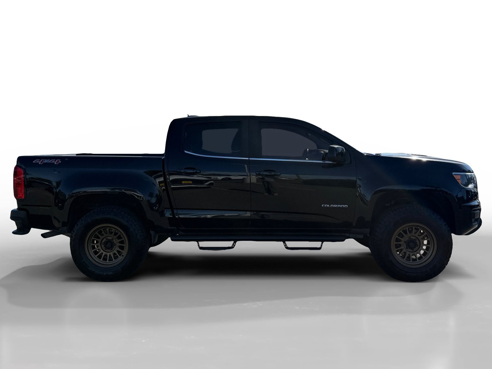 Used 2020 Black Chevrolet LT image 6