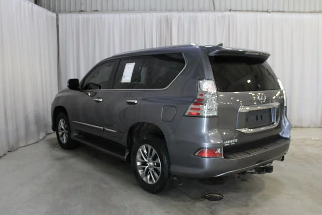 Used 2018 Gray Lexus 460 Luxury image 31
