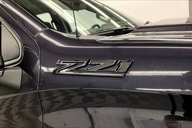 Used 2024 Dark Ash Metallic Chevrolet LT image 34