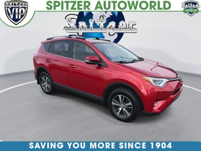 Used 2017 Red Toyota XLE image 2