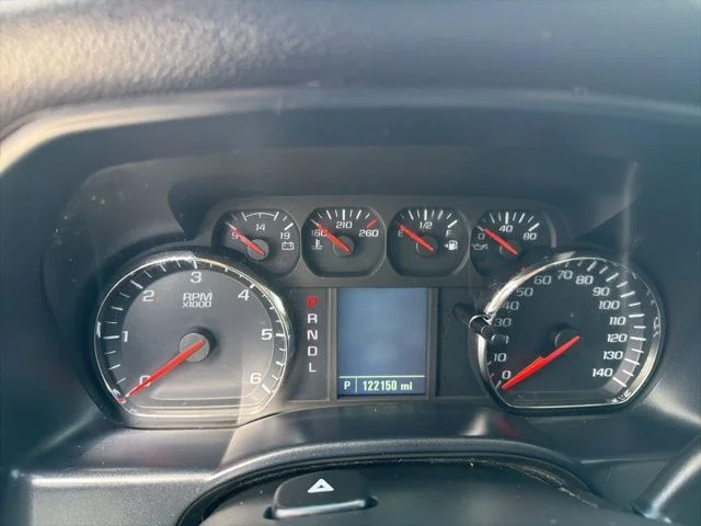 Used 2019 White Chevrolet Silverado Custom image 17