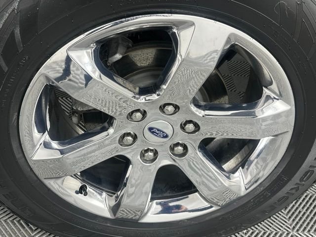 Used 2023 Stone Gray Metallic Ford XLT image 9
