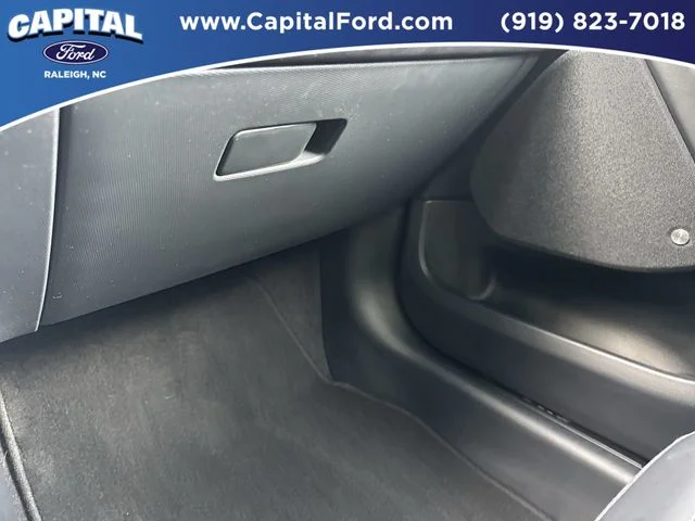 Used 2025 White Ford Premium image 28