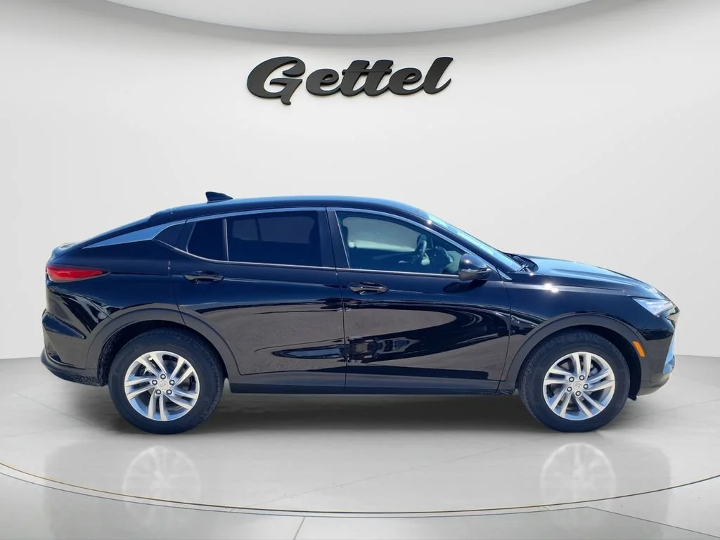 New 2026 Ebony Twilight Metallic Buick Preferred image 4