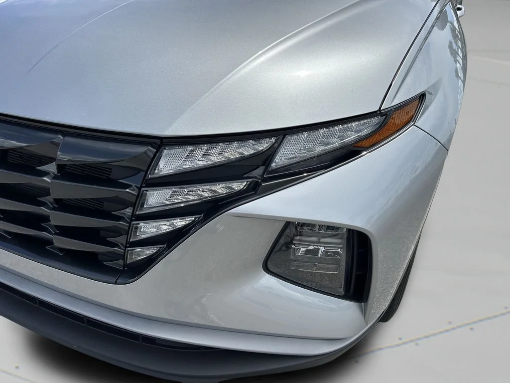 Used 2024 Silver Hyundai SE image 13