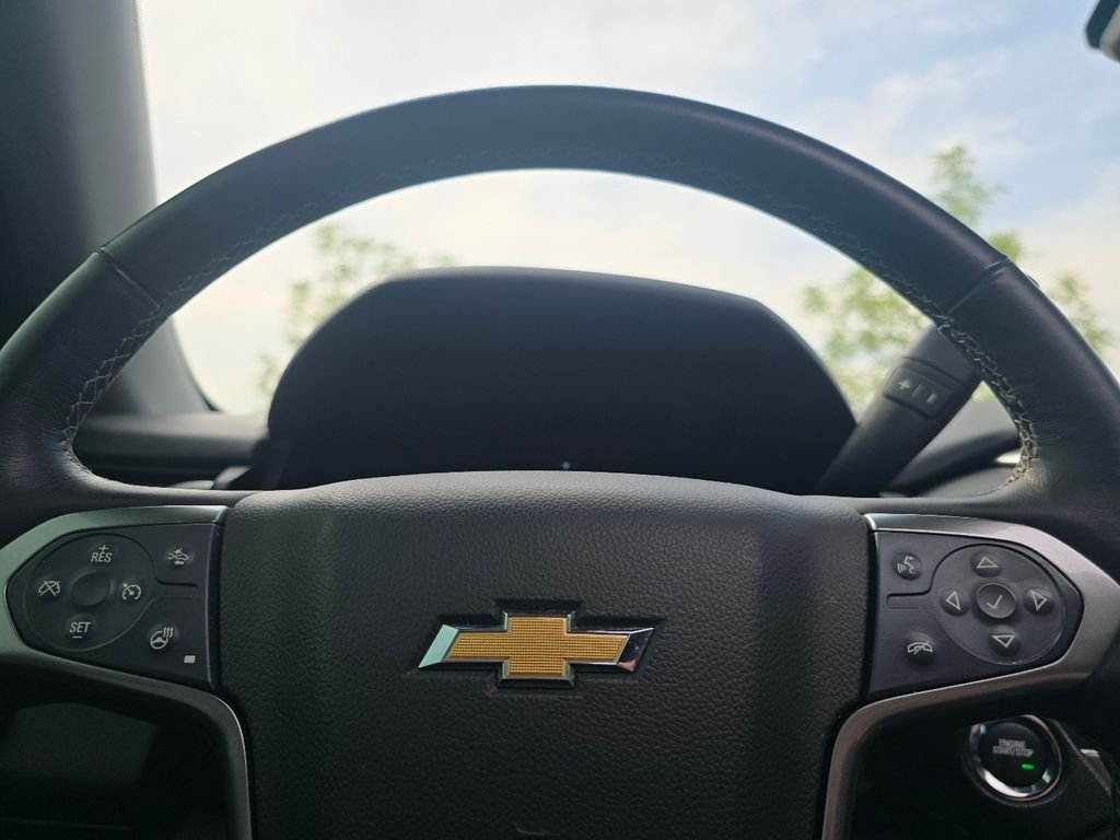 Used 2017 Pepperdust Metallic Chevrolet Premier image 30