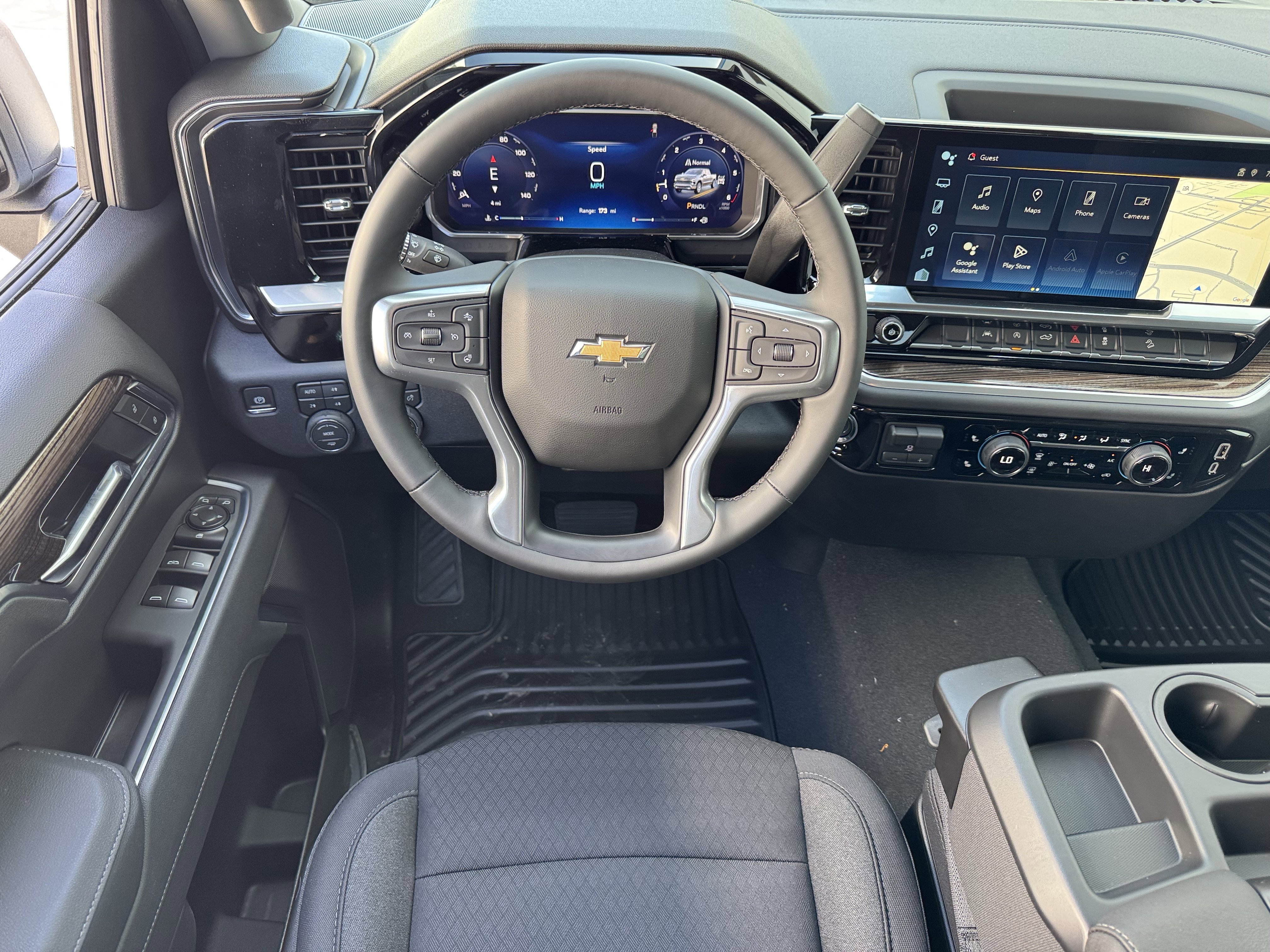 Used 2026 Summit White Chevrolet LT image 18