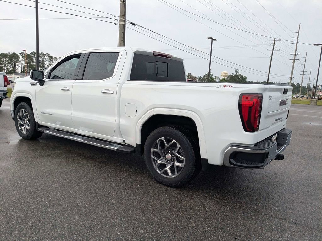 2026 GMC Sierra 1500 SLT - Photo 6