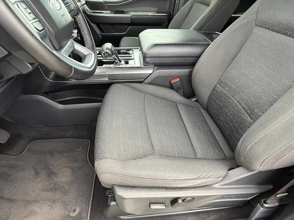 Certified Used 2023 White Ford XLT image 13