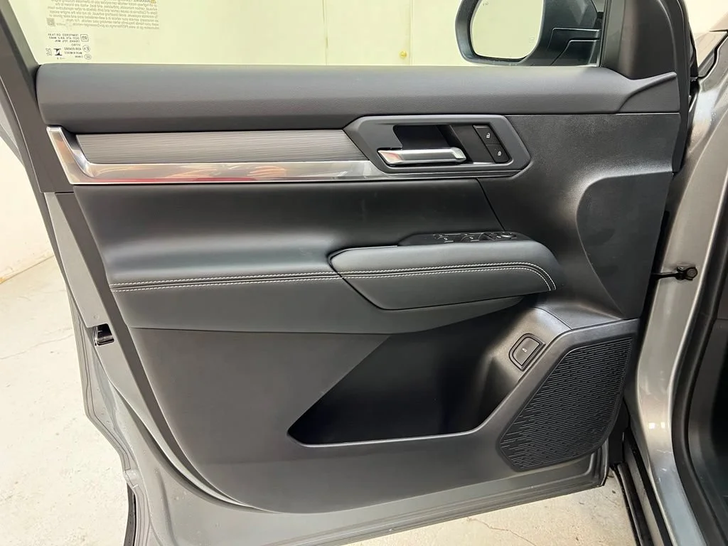 2026 GMC Terrain Elevation - Photo 13