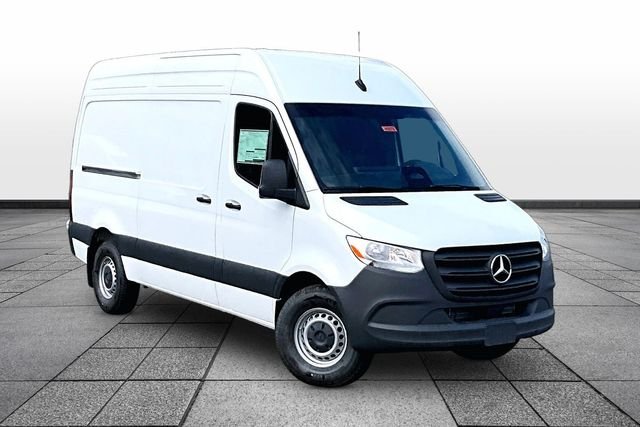 New 2026 Arctic White Mercedes-Benz Cargo 144 WB image 1