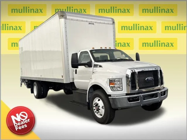 2025 Ford F-750SD Base