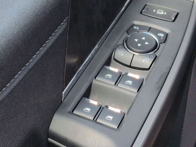 New 2026 Carbonized Gray Metallic Ford F-250® Lariat® image 24