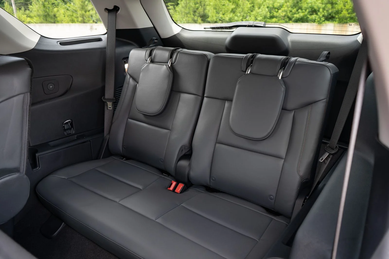 New 2026 Carbonized Gray Metallic Ford Active image 19