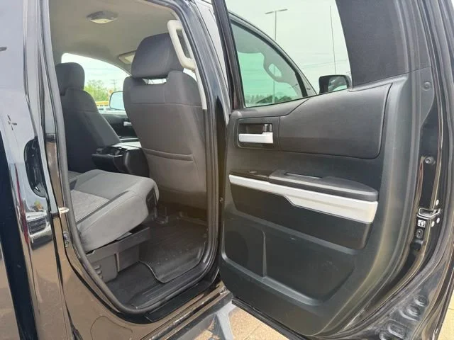 2017 Toyota Tundra SR5 - Photo 39