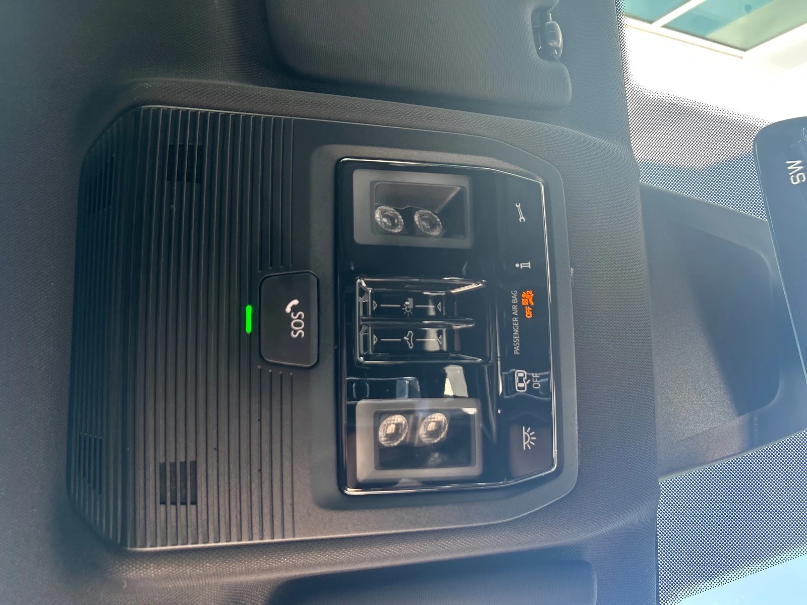 Certified Used 2024  Volkswagen SEL R-Line 4Motion image 23