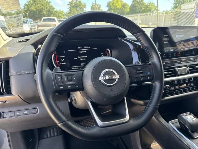 Used 2023 Gray Nissan Platinum image 32