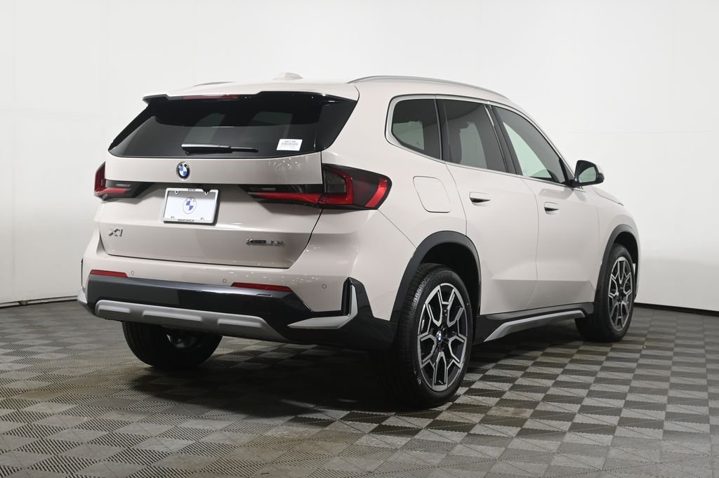 New 2026 Gray Metallic BMW xDrive28i image 7