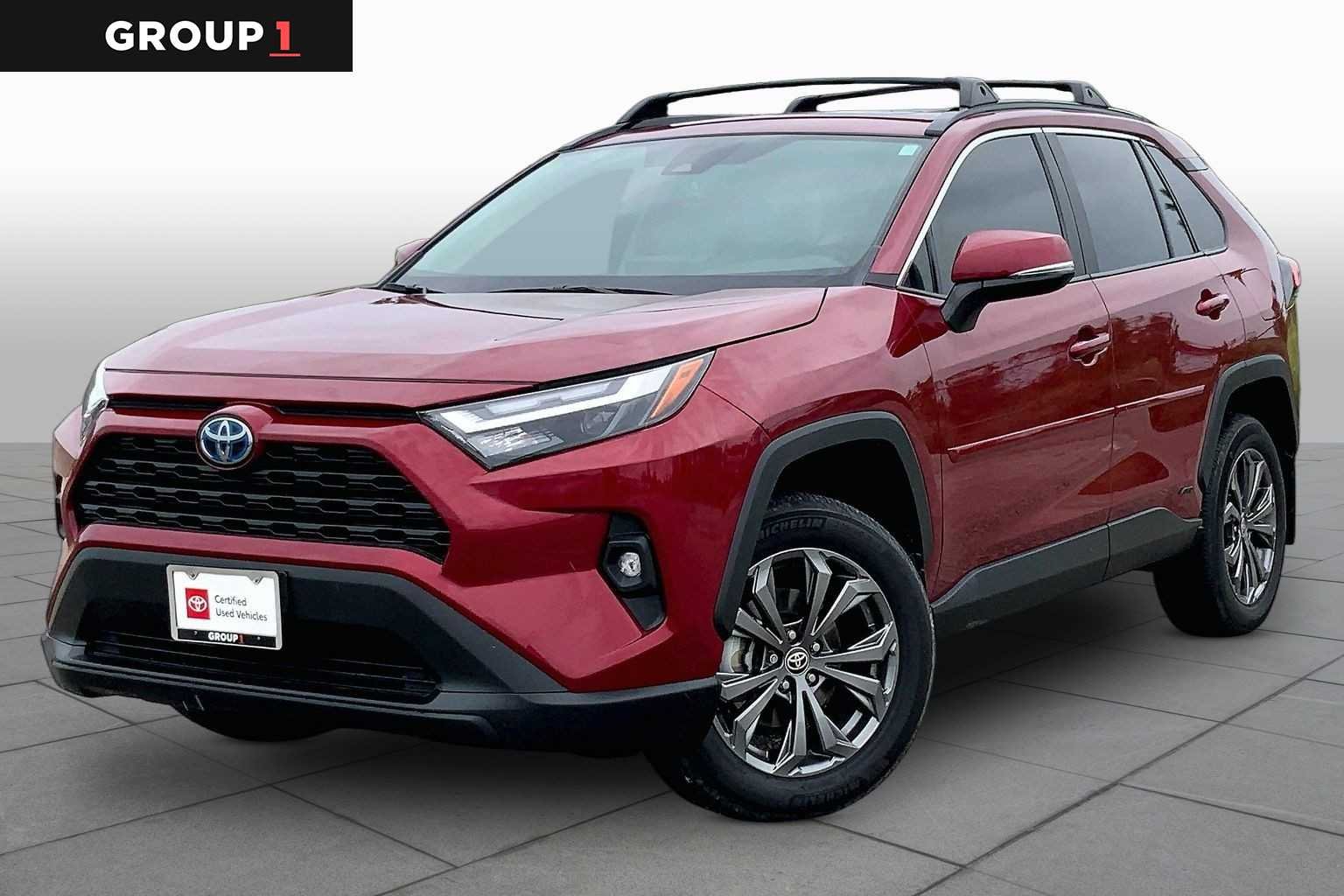 2024 Toyota RAV4 Hybrid XLE Premium