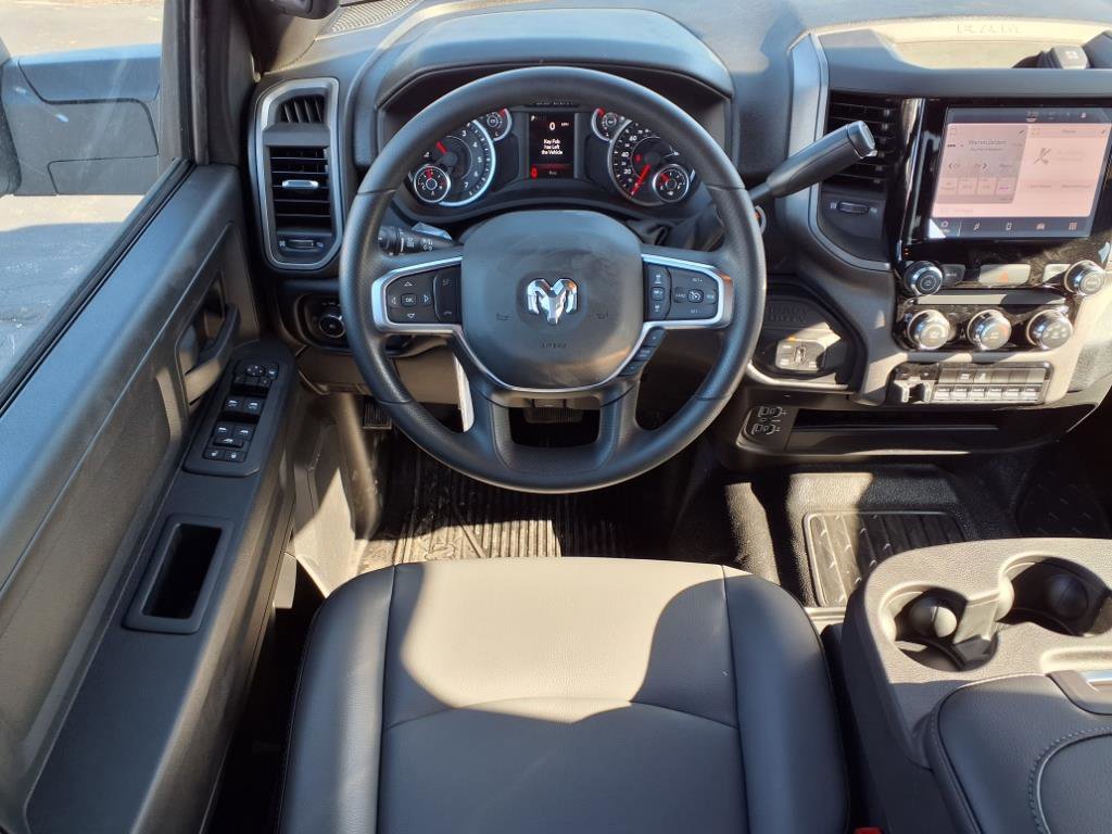 2025 RAM 3500 Chassis Tradesman - Photo 5