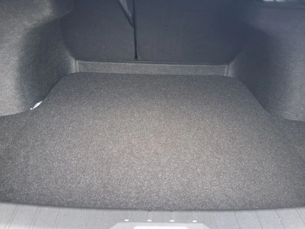 New 2026 Bluestone Pearl / Super Black Two-tone Nissan SR image 8